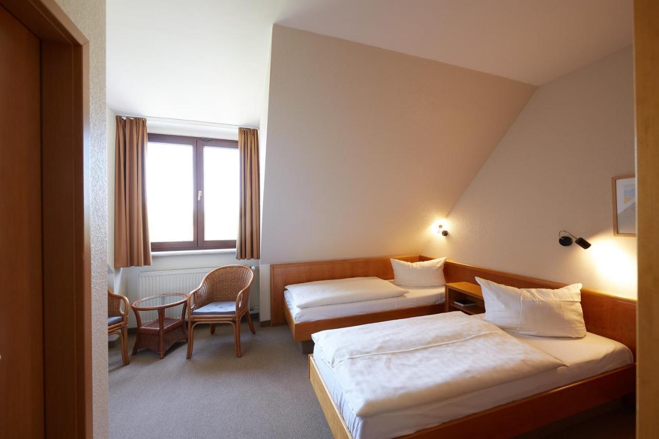 Hotel Garni "Zum Eichwerder" Templin Exterior foto